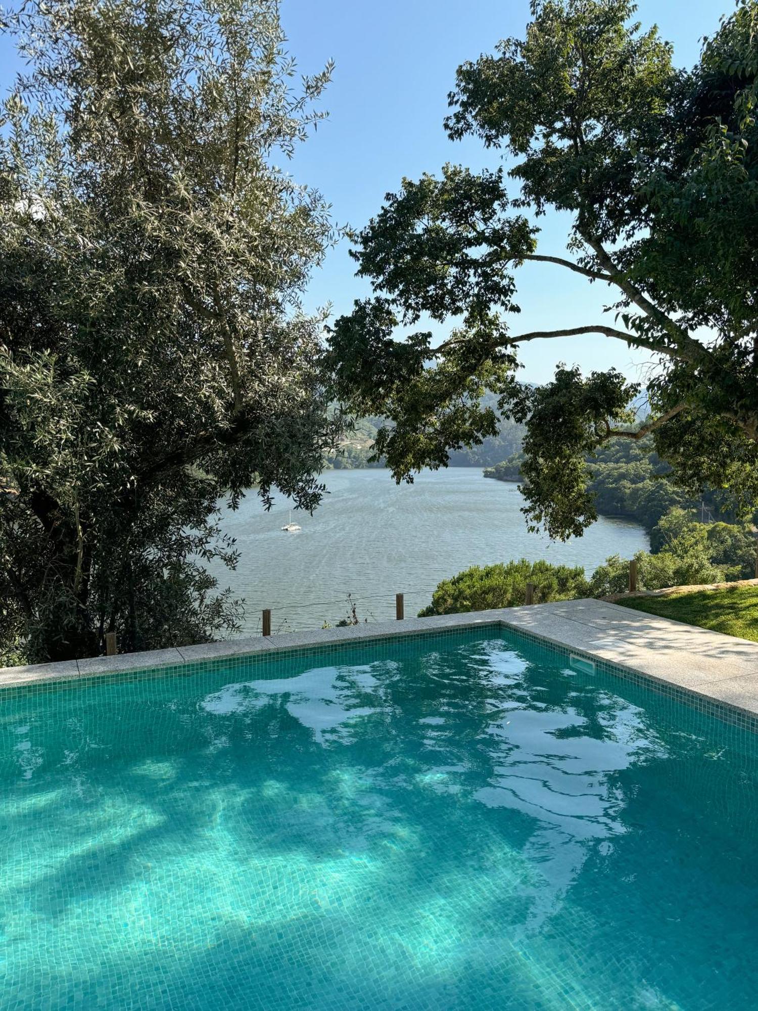 Quinta Da Ribeirinha - Douro River Pacos de Gaiolo Luaran gambar